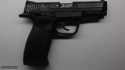 Smith & Wesson S&W M&P22 22lr, new in case 222000