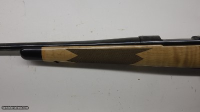 Winchester 70 Super Grade Maple 300 Win 2015 NOS 535218233 - Image 6 of 10