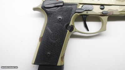 Beretta 92 XI 92XI DCU Camo New in box SPEC0732A18 - Image 4 of 9