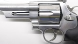Smith & Wesson S&W 629 629-6 44 Mag, 4