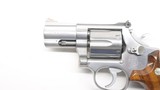 Smith & Wesson S&W 686 No dash 2.5" With combat grips boxed - 17 of 19