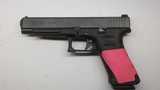 Glock 35 G35 40SW with 5 x 15 round mags, cased - 16 of 17