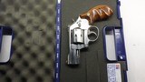 Smith & Wesson S&W 686 686-6 357 Mag, 2.5" Stainless like new Case Combat Grips. - 18 of 19