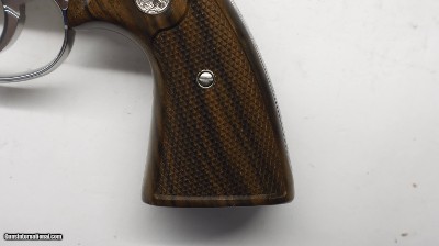 Colt Anaconda Factory Hand Engraved D Level, 44 Mag 6