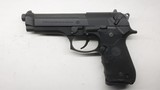 Beretta 92FS 9mm, like new in case Chrismon trace USA Made - 9 of 11