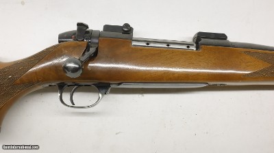 Weatherby Mark V 5 Deluxe Southgate CA Japan, 7mm Wby Mag