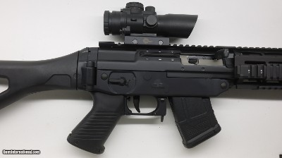 Sig Sauer Sig556R 7.65x39 like new in box Sigtac scope