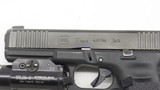 Glock 17 Gen 5, 9mm, with Streamlight cased, 3 x mags - 16 of 20