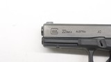 Glock 22 Gen 4, 40sw New in case or Like new 3 x mags - 16 of 19