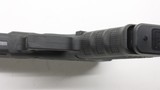Glock 22 Gen 4, 40sw New in case or Like new 3 x mags - 11 of 19