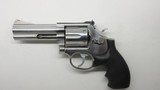 Smith & Wesson S&W 686 686-3 357 Mag, 4