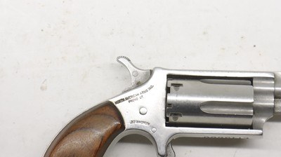 NAA North American Arms 22 Win Mag Revolver, used in case - Image 5 of 15