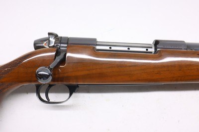 Weatherby Mark V Deluxe Southgate CA Japan, 300 Wby Mag