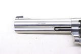 S&W Smith & Wesson 648-2 648 22 Mag, 6