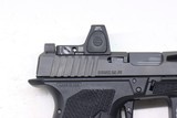 Lone Wolf Dusk 19 9mm Like new in case Trijicon sight LNIB - Image 4 of 14