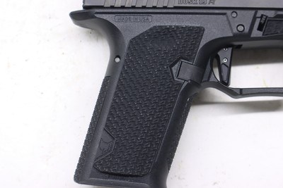 Lone Wolf Dusk 19 9mm Like new in case Trijicon sight LNIB - Image 5 of 14