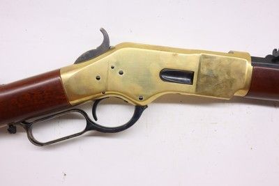 Uberti 1866 Yellowboy Short Rifle 45 Colt 20