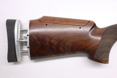 Browning 825 Trap Golden Clays Adj stock 2025 Demo 0183554002 - Image 3 of 20