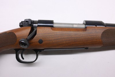 Winchester Model 70 Featherweight Compact 243 Win 2025 Demo 535201212 - Image 1 of 20