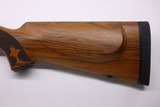 WINCHESTER 70 SUPER GRADE FRENCH WALNUT 6.5 CM 2025 Demo 535239289 - Image 18 of 20