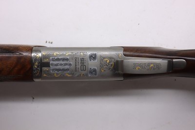 Browning 825 Trap Golden Clays Adj stock 2026 Demo 0183554002 - Image 12 of 20