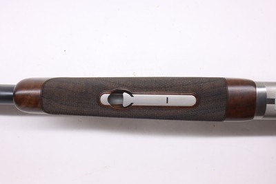 Browning 825 Sporting Adj comb 12ga, 30