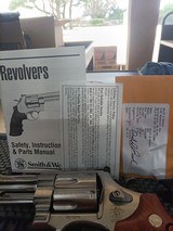 Smith & Wesson 625-7 .45 Colt mountain Gun , 4 inch barrel - 3 of 4