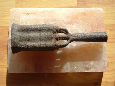 13TH C. CHINESE HAND CANON