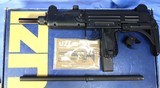 IMI UZI Model A 9MM Action Arms, Philad. PA 1980's Near Mint w/Box, Extras