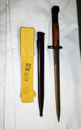 K-98 bayonet with frog and scabbord -mint -dated 1943-cloth frog for desert - 7 of 10