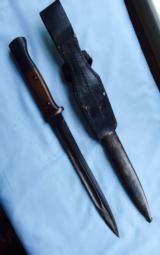 K-98 Bayonet in near mint condition matching numbers on blade and scabbard - 4 of 4