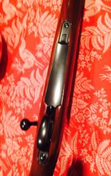 375 H&H magnum w/ scope mounts-AV5 Sako-beautiful wood stock - 5 of 12