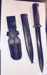 K-98 matching bayonet and scabbard w/frog w/original finish-mint blade - 2 of 16