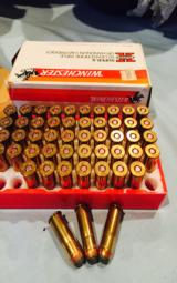 44-40 cal mint condition 50 rds by Winchester-Western - 2 of 3