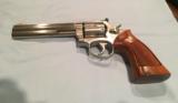 S&W 686 with no dash,6" barrel Stainless Steel,action job
- 5 of 13