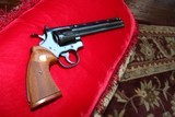 Colt Python 8 inch - Near Mint, Original box and all accessories - 7 of 15