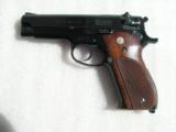 Smith &Wesson
Model 39 Pistol
- 2 of 15