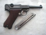 DWM 1916/1920 POLICE LUGER, MATCHING S/N HOLSTER, MAGAZINE & TOOL - 2 of 20