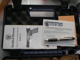 SMITH & WESSON MOD. 41 CAL. .22LR 50th ANNIVERSARY ENGRAVED IN NEW CONDITION - 2 of 20