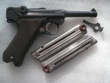 LUGER DWM 1914 POLICE WITH ORIGINAL 1914 HOLSTER 2 MATCHING MAGS & TAKE-DOWN TOOL - 2 of 20
