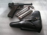 LUGER DWM 1914 POLICE WITH ORIGINAL 1914 HOLSTER 2 MATCHING MAGS & TAKE-DOWN TOOL - 1 of 20