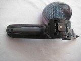 LUGER "G" DATE IN EXCELLENT 98% ORIGINAL BLUING FINISH WITH HOLSTER AND MATCHING S/N MAGAZINE - 17 of 20