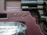 S&W Mod.36-2 LADY SMITH 100% LIKE NEW IN THE FACTORY CASE ROSEWOOD GRIPS BRIDE BORE - 3 of 20