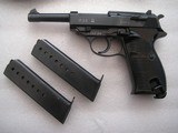 WALTHER
P 38 AC/42 IN LIKE NEW ORIGINAL 99% BEAUTIFUL BLUING FULL RIG 2 MAGS, HOLSTER - 2 of 20