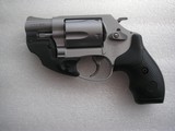 SMITH & WESSON MOD. 637-2 REVOLVER WITH RED LASER/MAX LIKE NEW IN THE ORIGINAL BOX, PAPERS - 2 of 16