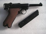 LUGER 1938/S42 IN EXCELLENT 100% REFINISHED CONDITION WITH NEW GRIPS AND MAGAZINE - 2 of 14