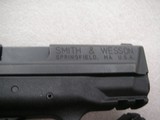 SMITH & WESSON MODEL M&P40c IN LIKE NEW ORIGINAL CONDITION CAL. 40 S&W WITH 3.5" BARREL - 6 of 15