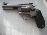 TAURUS MOD. 627T TRACKER 7 SHOT ALL TITANIUM 4" POTED BARREL LIKE NEW IN ORIGINAL CASE - 7 of 18