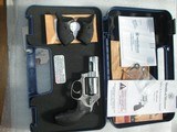 SMITH & WESSON MODEL 60.357 Mag LIKE NEW IN CASE POLISHED STAINLESS STEEL - 2 of 20
