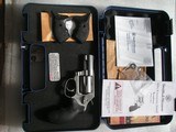 SMITH & WESSON MODEL 60.357 Mag LIKE NEW IN CASE POLISHED STAINLESS STEEL - 3 of 20